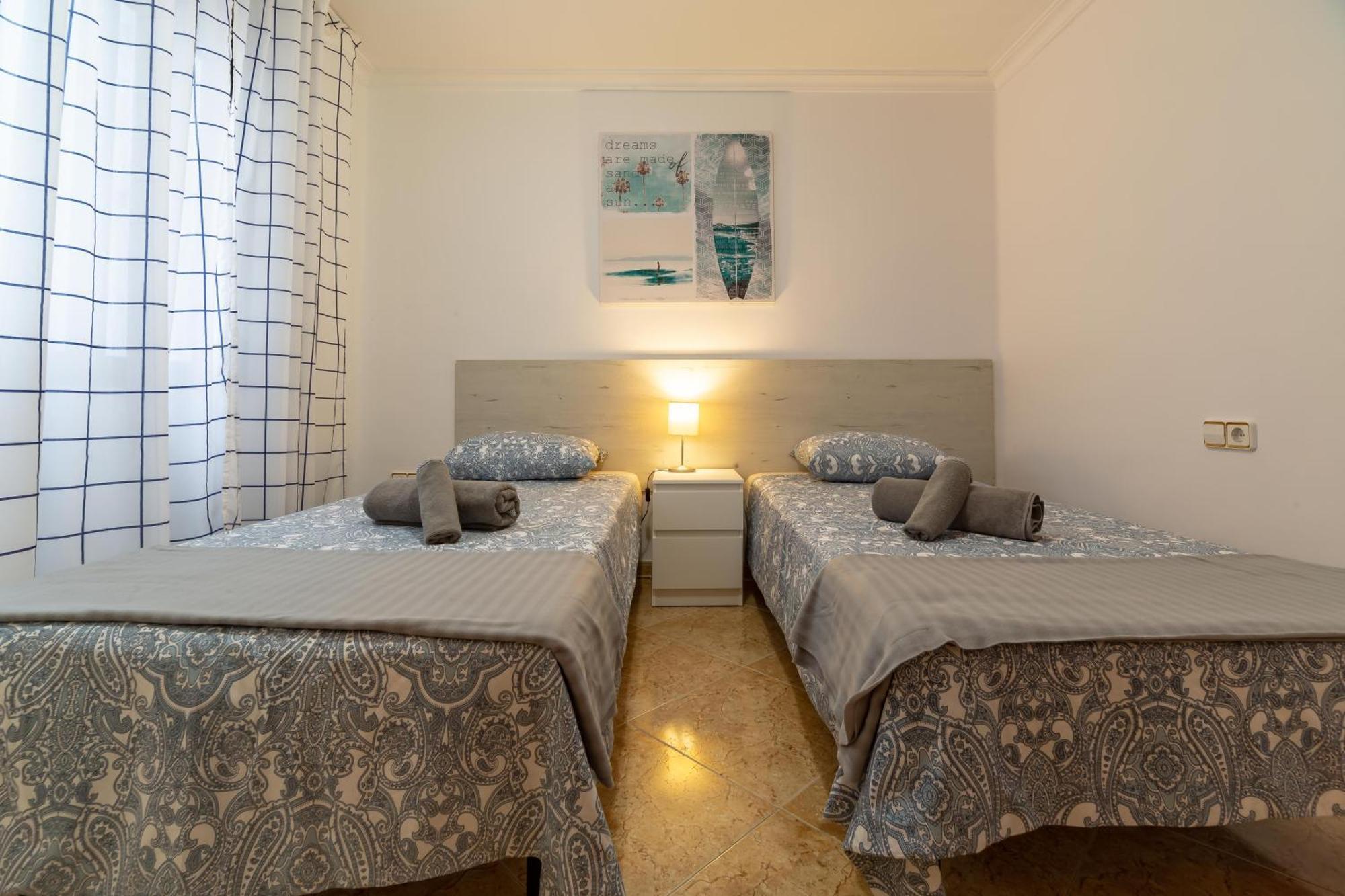 Moderno Y Acogedor Apartamento Para 6 Personas Valencia Exterior photo